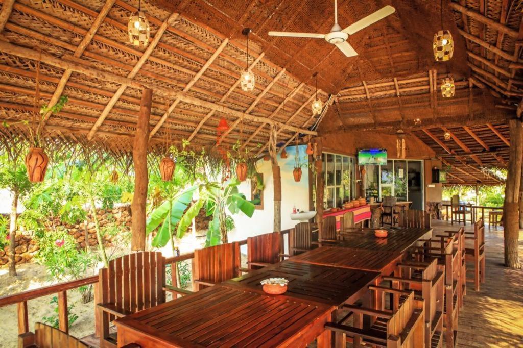 Whisky Point Surf Cabana Arugam Kudah Eksteriør bilde