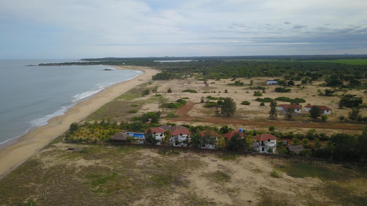 Whisky Point Surf Cabana Arugam Kudah Eksteriør bilde
